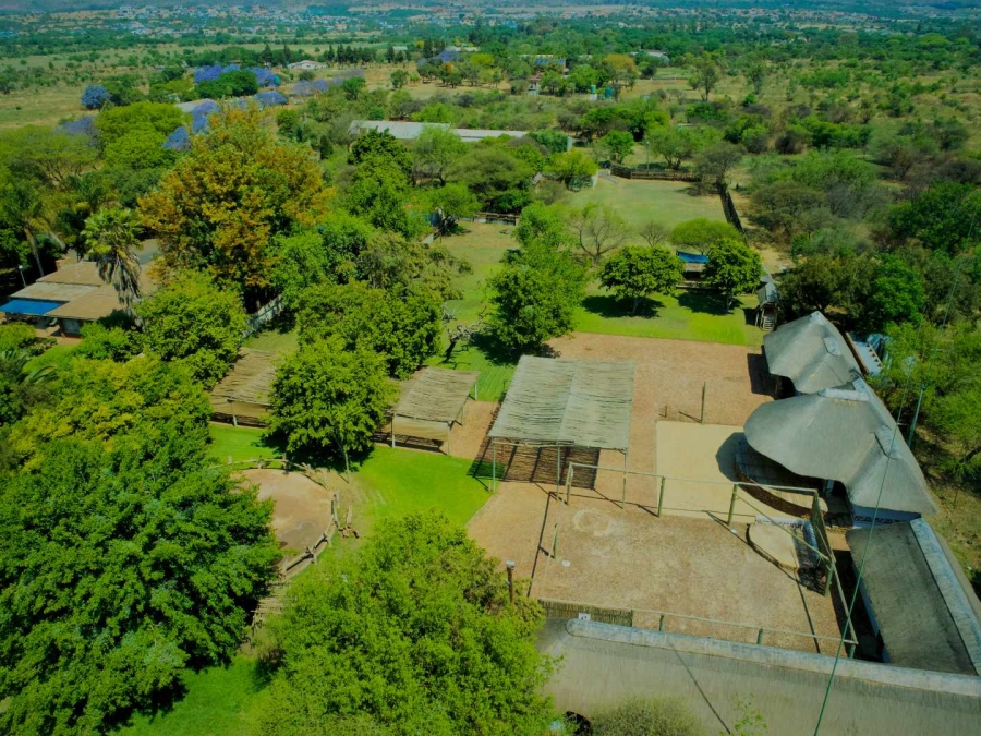 Commercial Property for Sale in Melodie North West